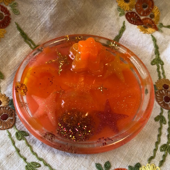 Hand made resin jewellery tray - Picture 3 of 6